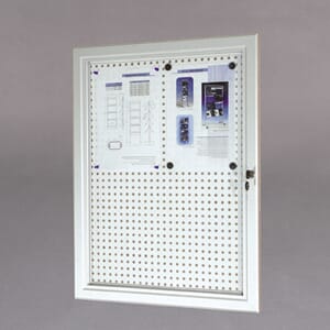 Infoskap m/Stål og kork