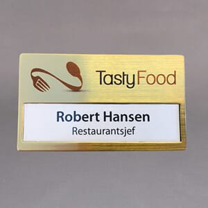 Navnskilt Sølv m/  fargetrykk 68x40mm Gull m/fargetrykk