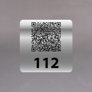 Stålskilt lasermerket med QR kode