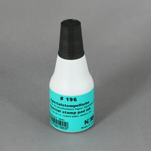 Hurtigtørkende stempelfarge for metall og plast